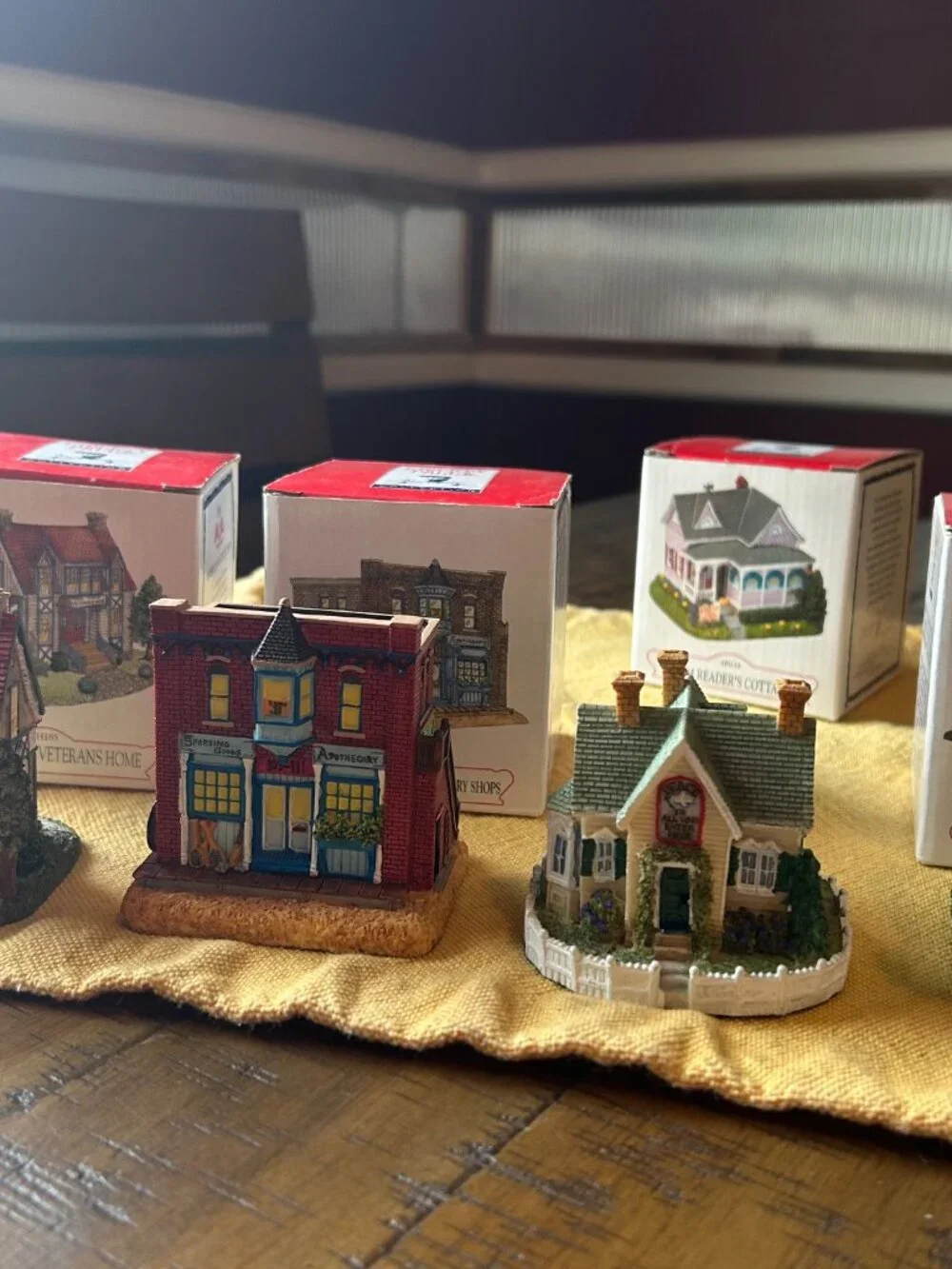 Liberty Falls  Collection  village  4 in set  