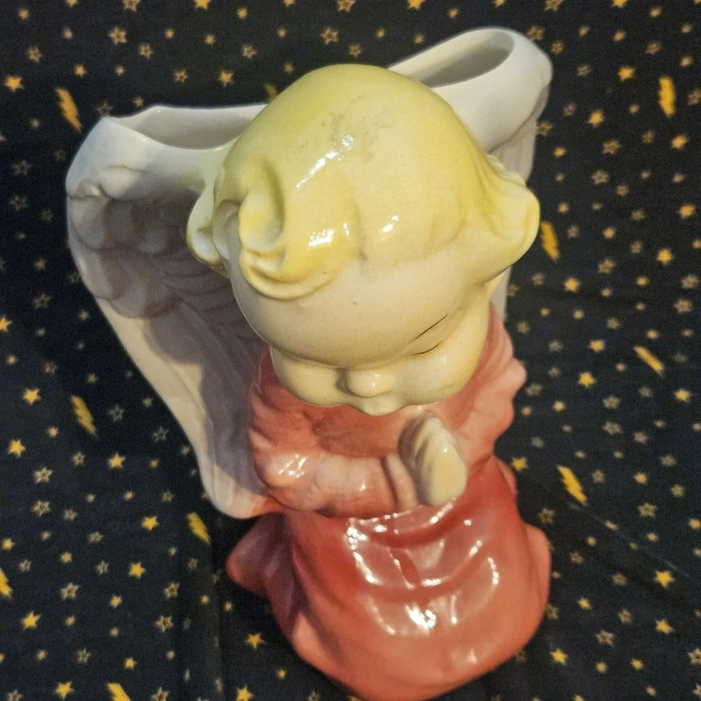 Vintage Pink Praying Angel Wall Pocket‎ Planter Vase Ceramic 8