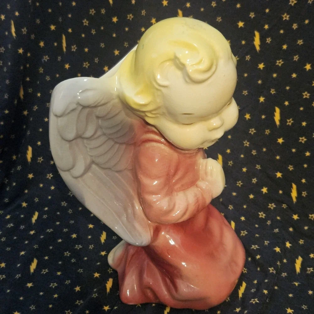 Vintage Pink Praying Angel Wall Pocket‎ Planter Vase Ceramic 8