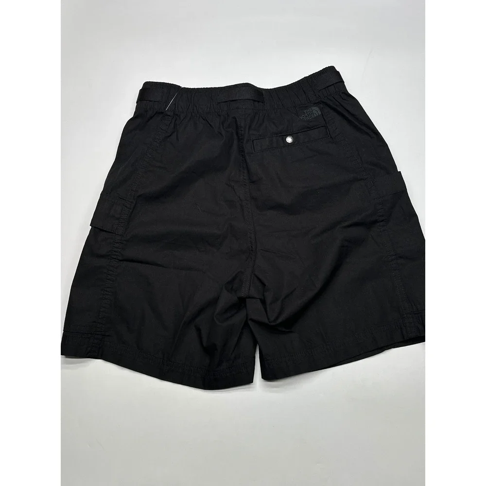 The North Face pockets nylon while