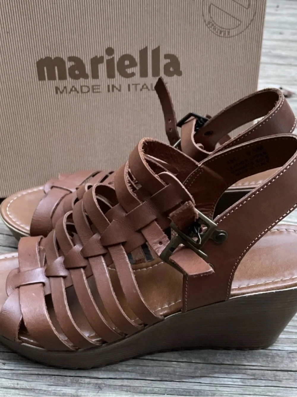 MARELLA cushioned fit buckle