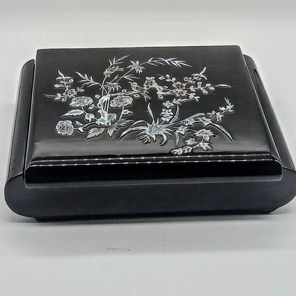 Black Lacquer Mother-of-Pearl Inlay Rolled Edge Jewelry Box