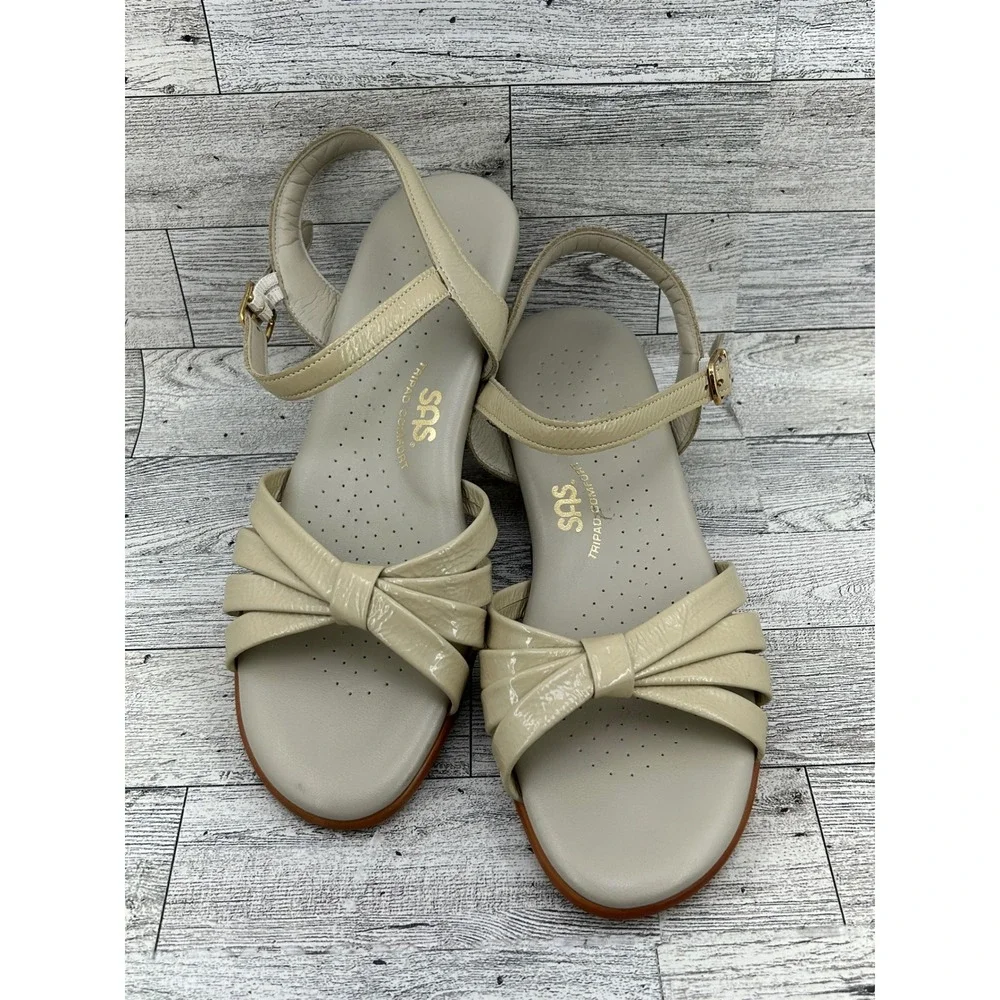 SAS Tripad Comfort Womens 7.5 M Cream‎ Patent Leather Wedge Sandals Made in USA