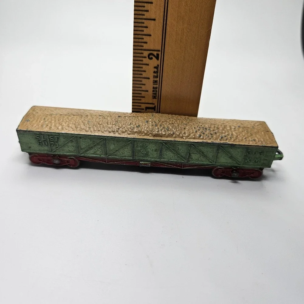 Vintage Tootsietoy 303 XM Gondola Ore Car Metal USA Pre-War‎