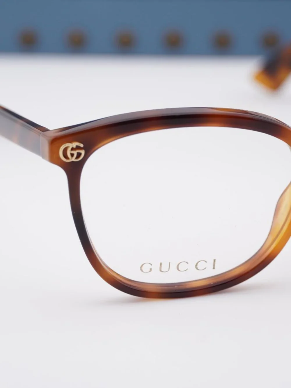 Gucci model gg1816o