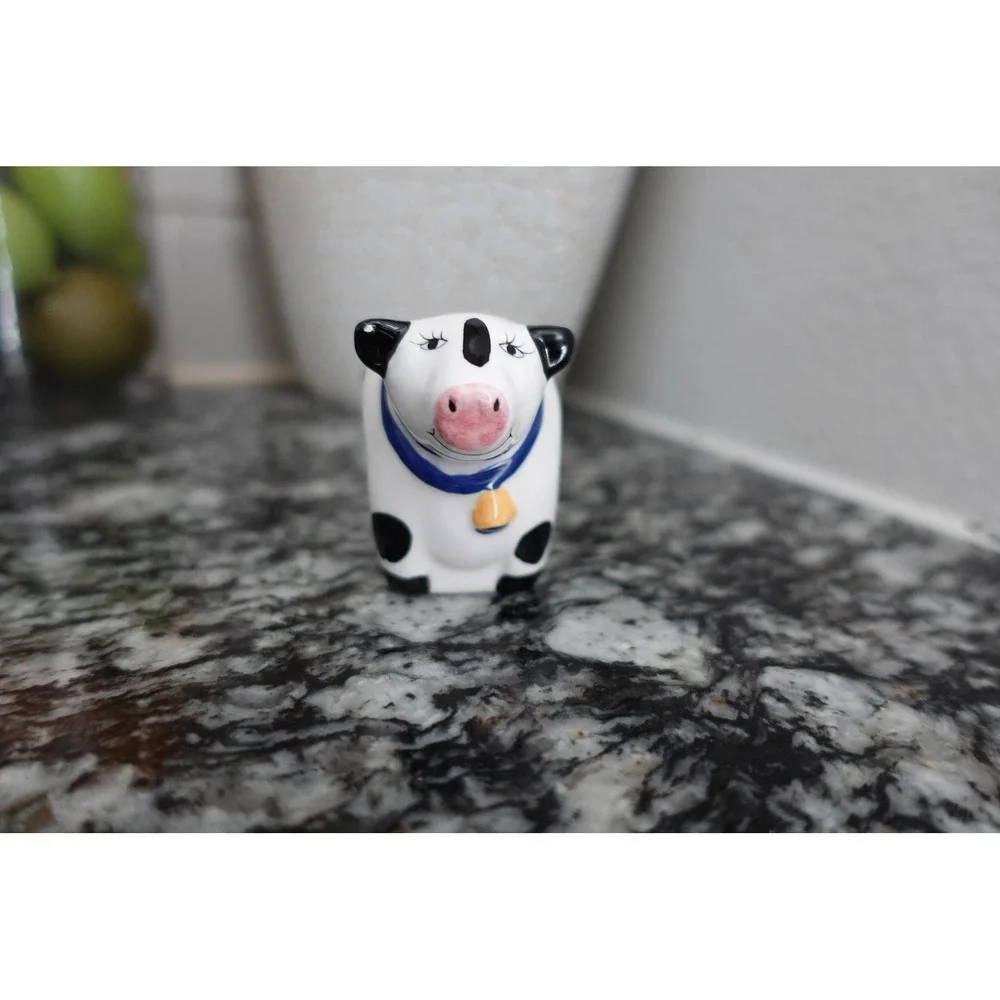 Ceramic animal figurines napkin holders set of 2‎