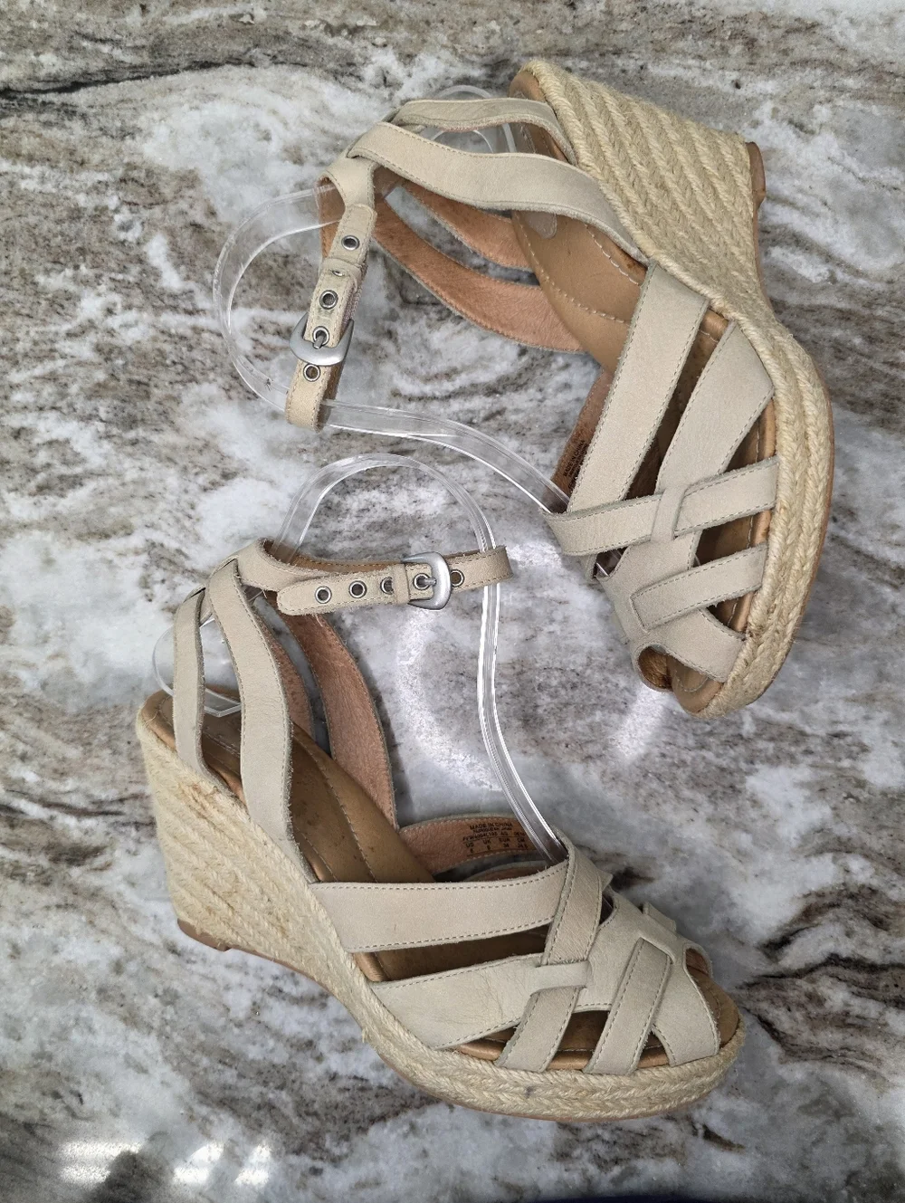 FOSSIL Buff Leather Ankle Strap Wedges Espadrille Sandals Sz 8