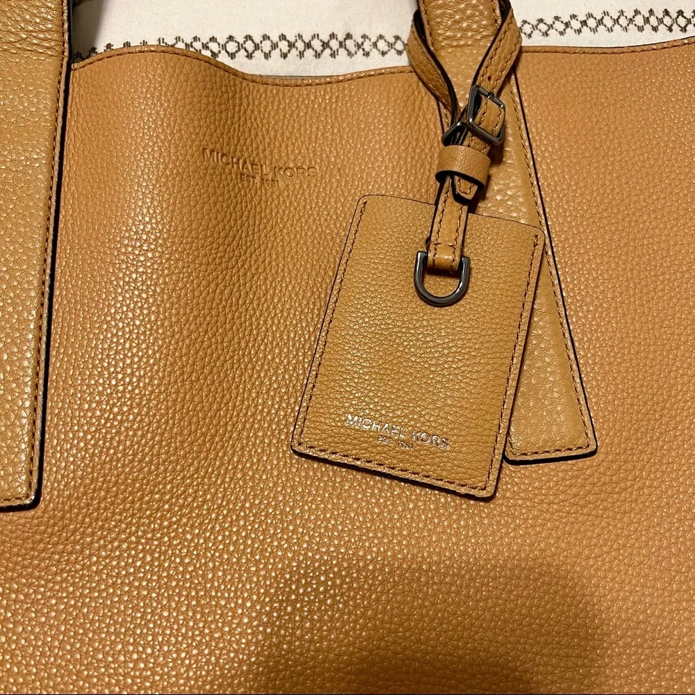 Michael Kors authentic michael