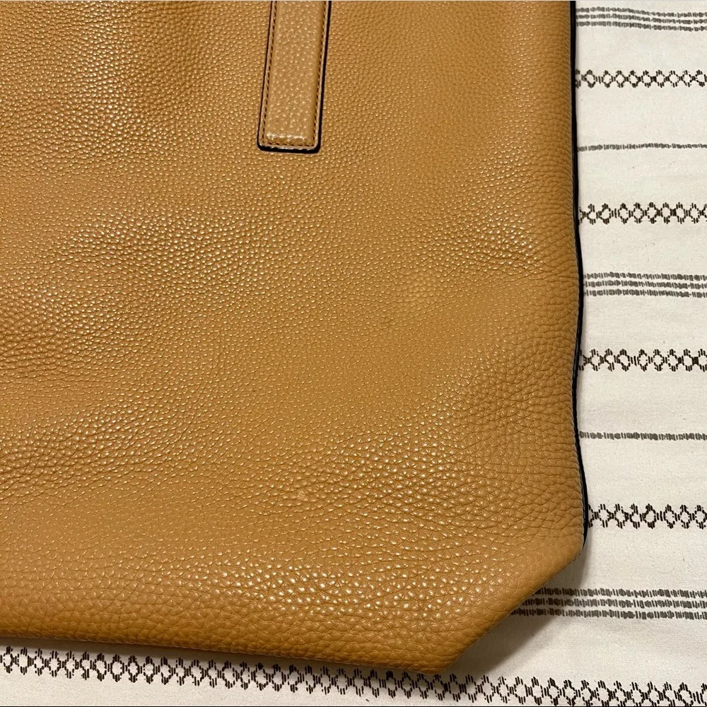 Michael Kors authentic michael