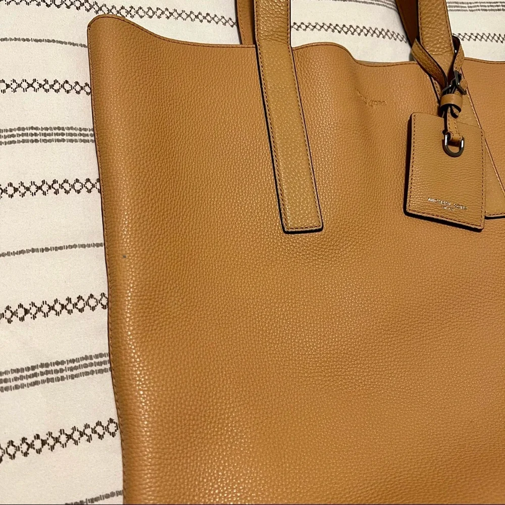 Michael Kors authentic michael