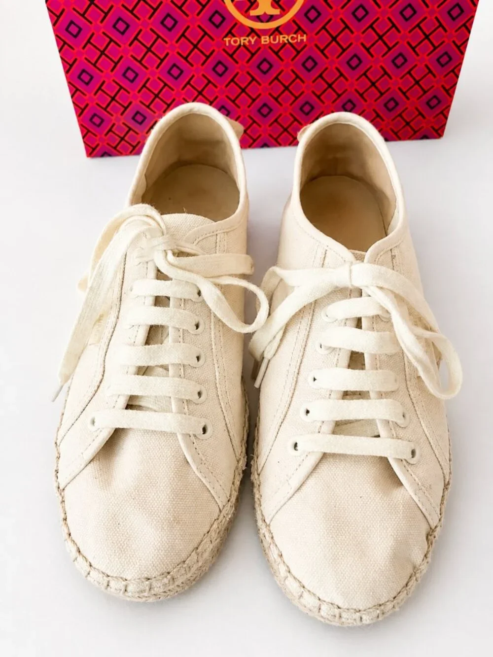 Tory Burch laid back