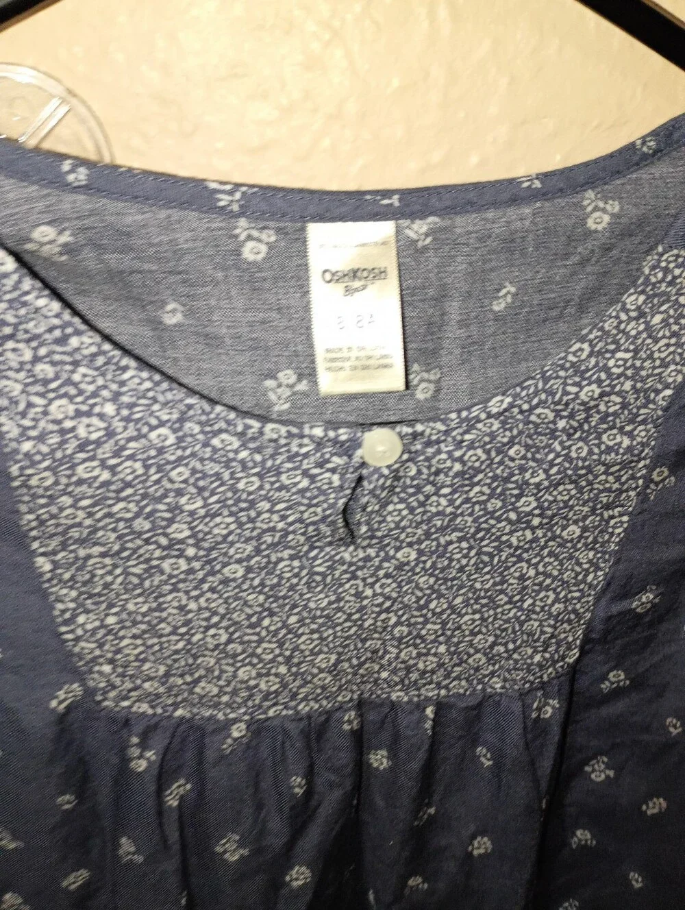 OshKosh Bgosh sleeveless floral