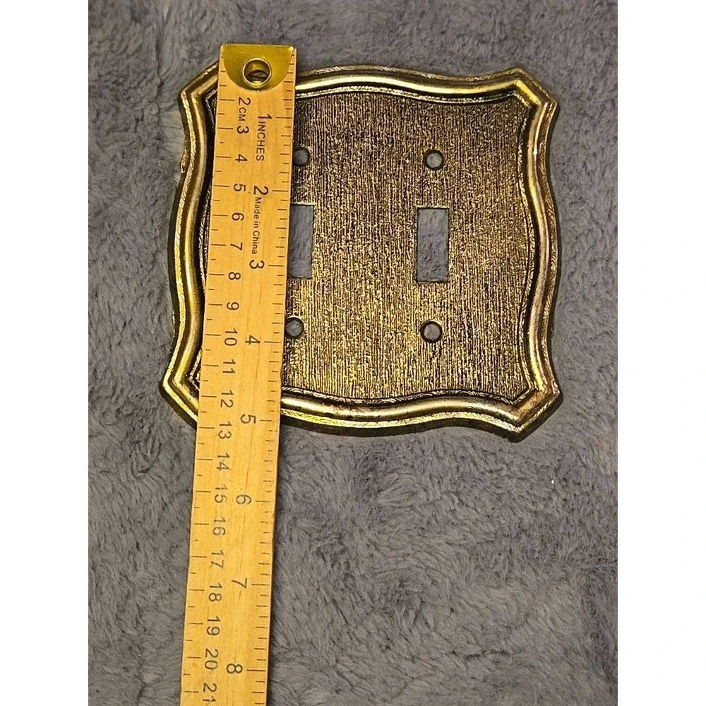VTG Switch Plate Cover 1968 American Tack & Hardware‎ Brass Double Ornate 2-Gang