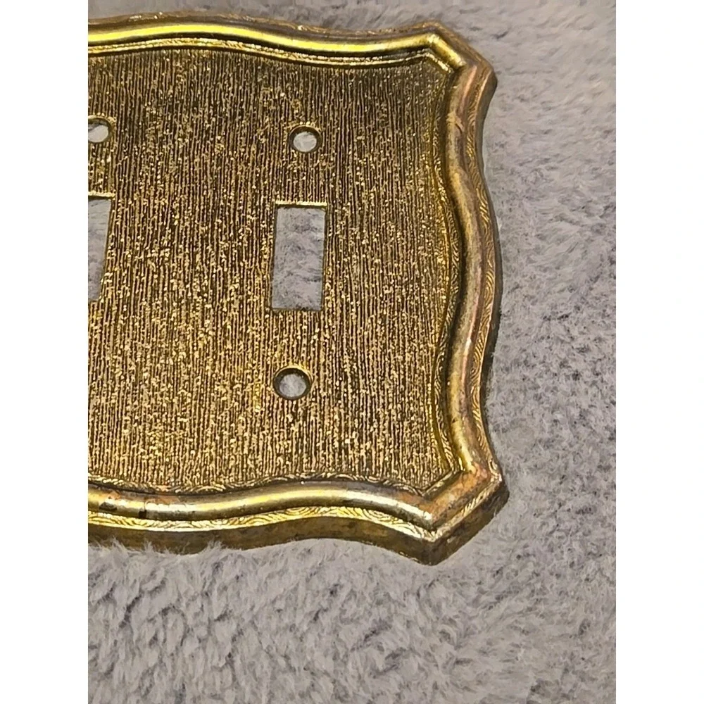 VTG Switch Plate Cover 1968 American Tack & Hardware‎ Brass Double Ornate 2-Gang