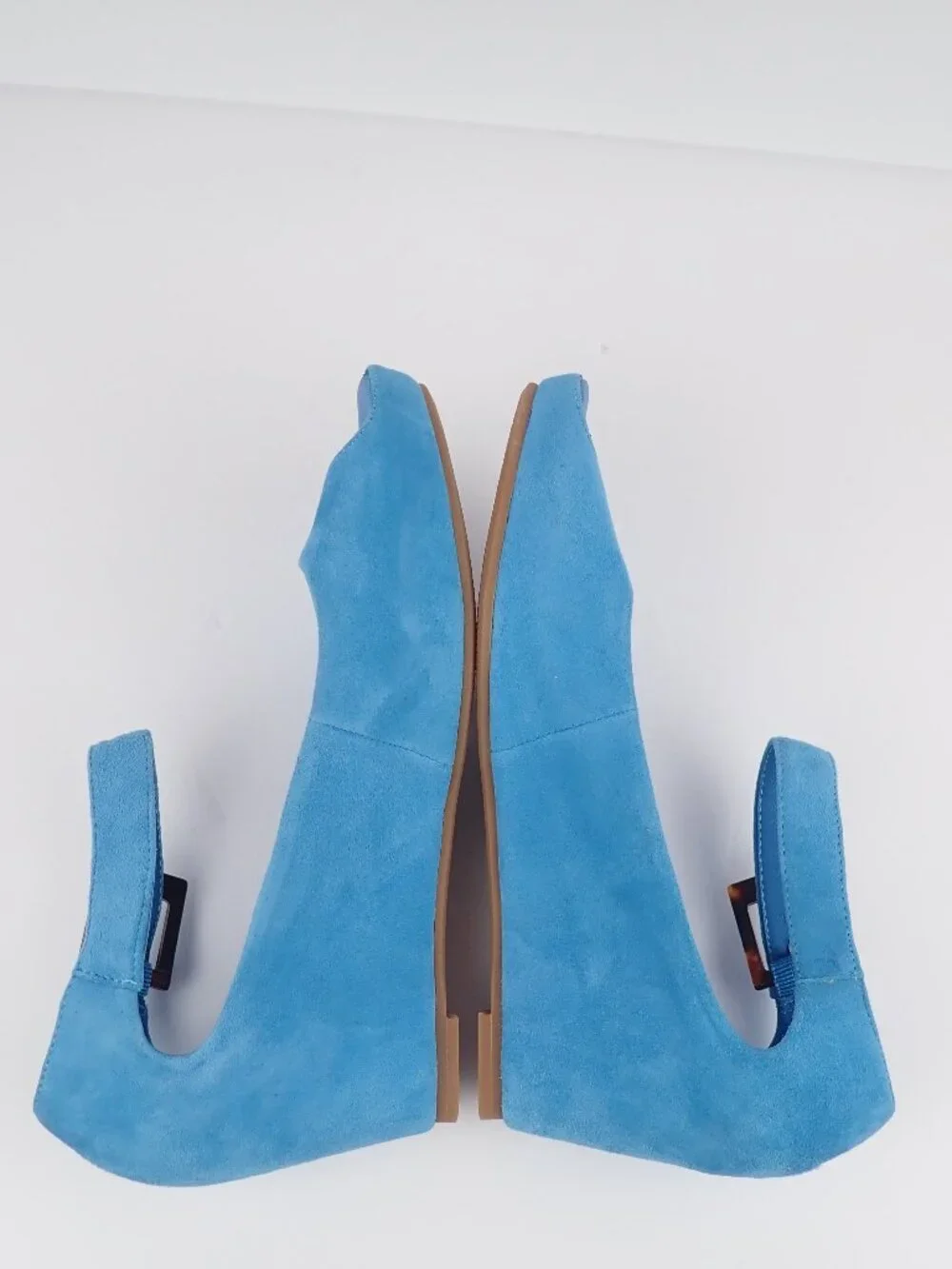 Johnston & Murphy insole upper appears