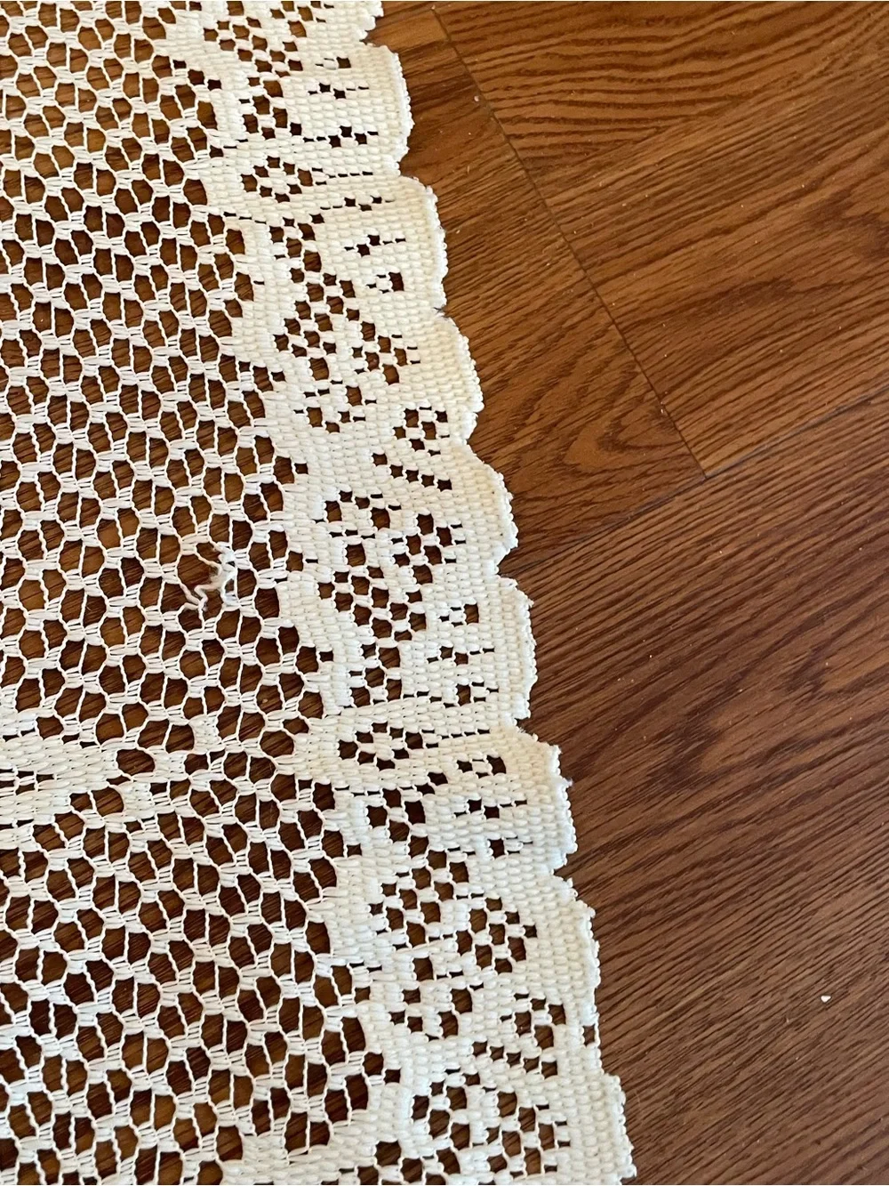 Vintage Lace Small Square Tablecloth 35” Ivory Cottage Core Grandma