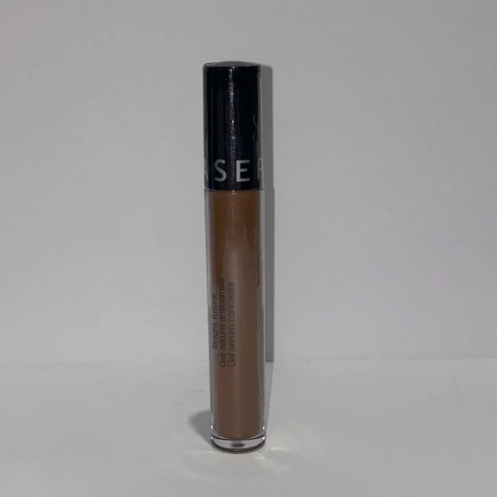 Sephora Bright Future‎ Gel Serum Concealer Ganache 18