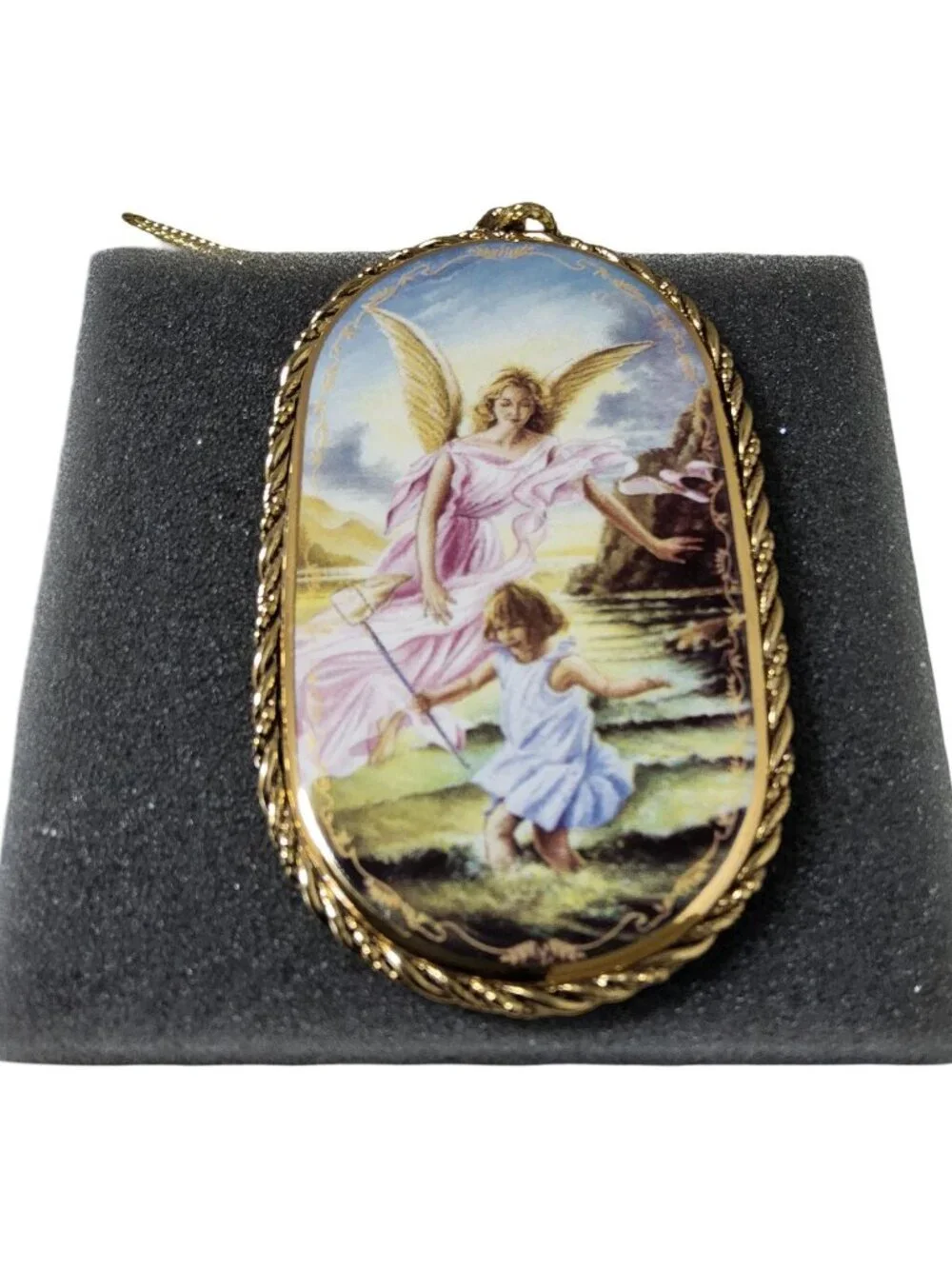 The Bradford Exchange elegant porcelain