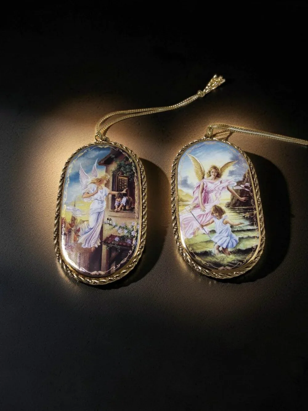 The Bradford Exchange elegant porcelain