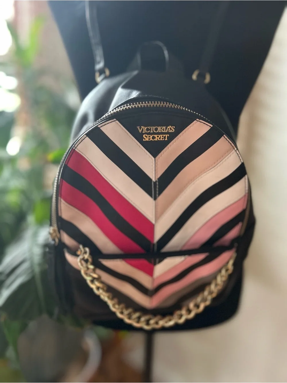 Victorias Secret accepted black