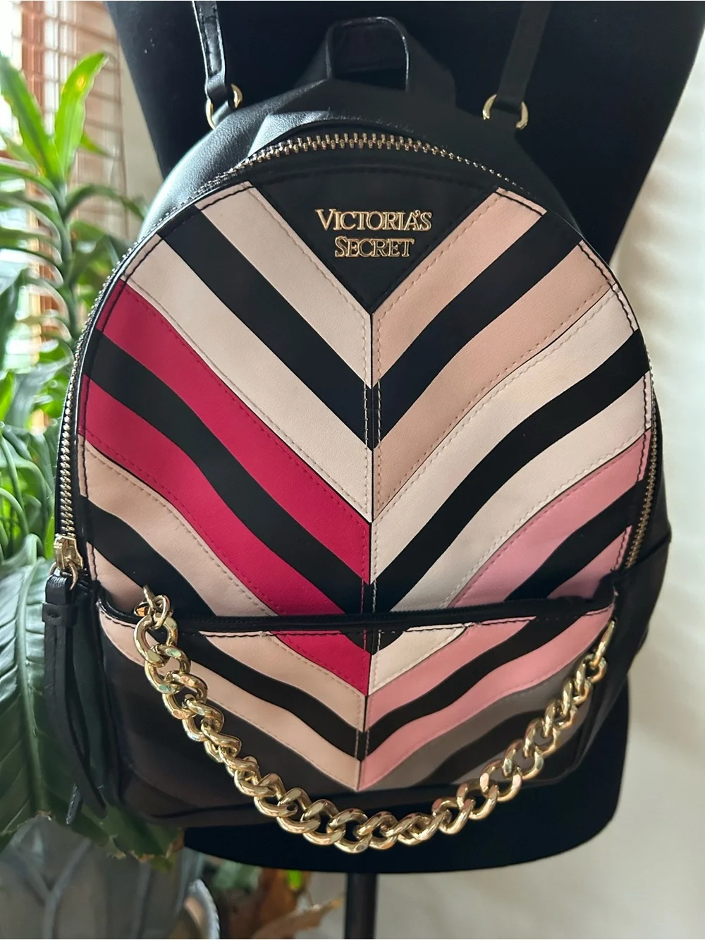 Victorias Secret cream 🦋pink