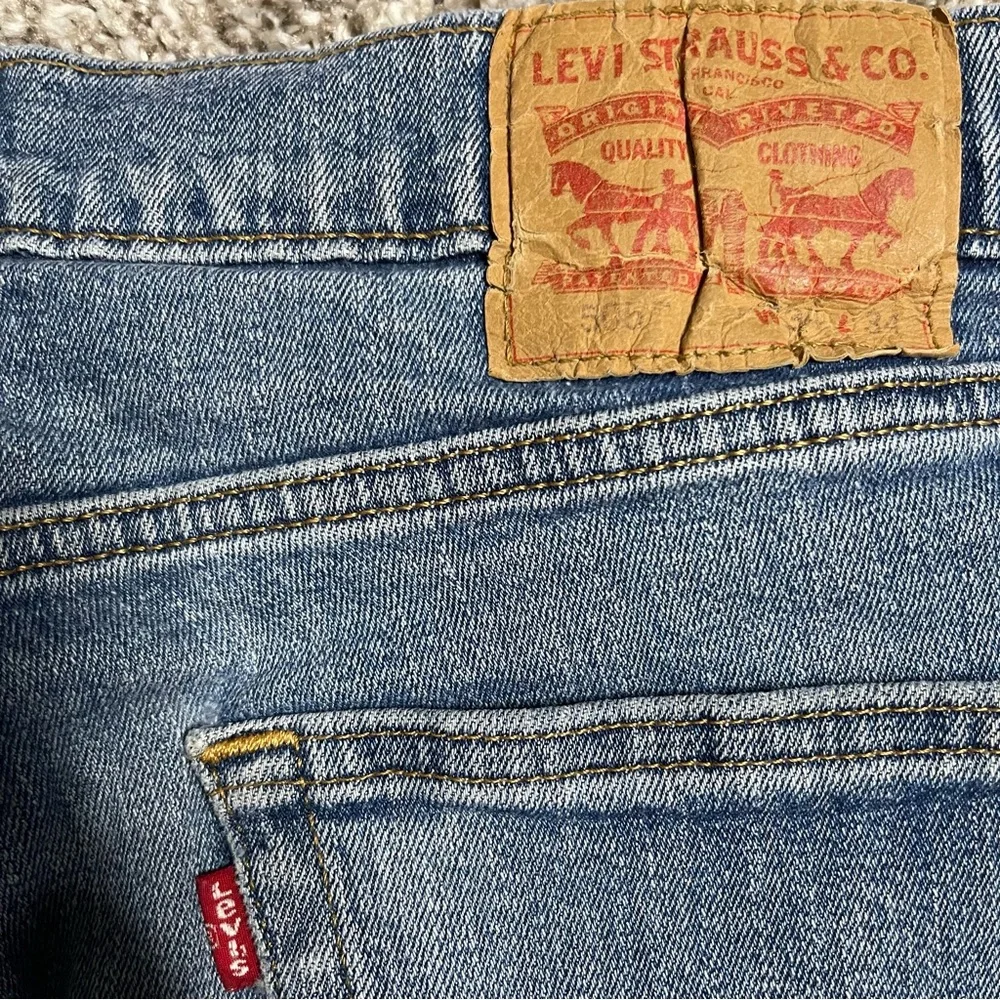 Levis brand levi