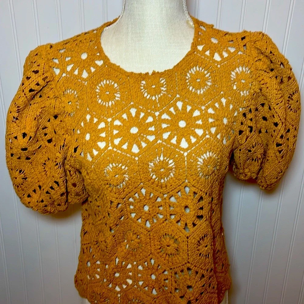 Zara Crochet Puff Sleeve Sweater Top - Rust/Tan/Spice Brown color