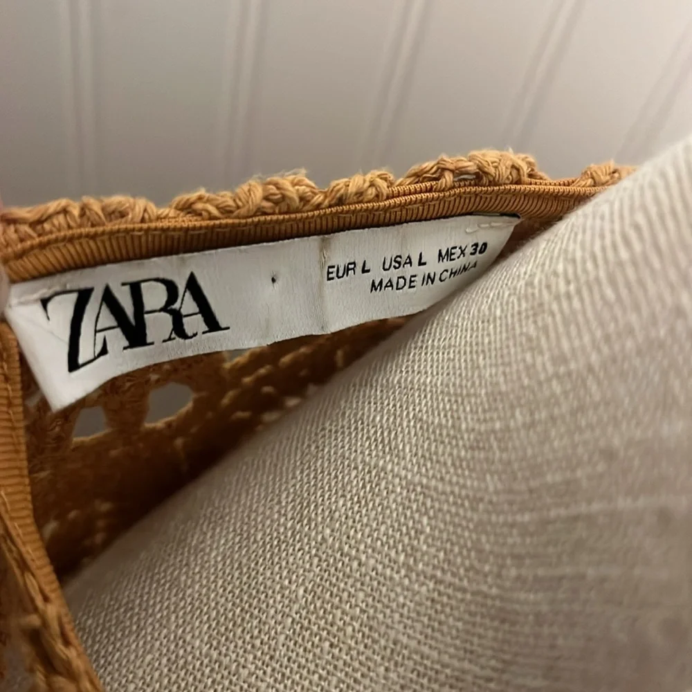 Zara Crochet Puff Sleeve Sweater Top - Rust/Tan/Spice Brown color