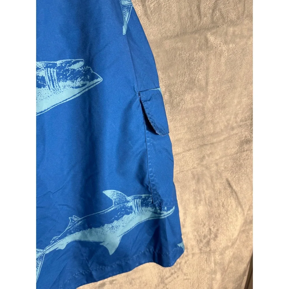 The Foundry Supply Co Mens 2XL Blue Shark Print Swim Trunks  Pocket Mesh  Lined‎