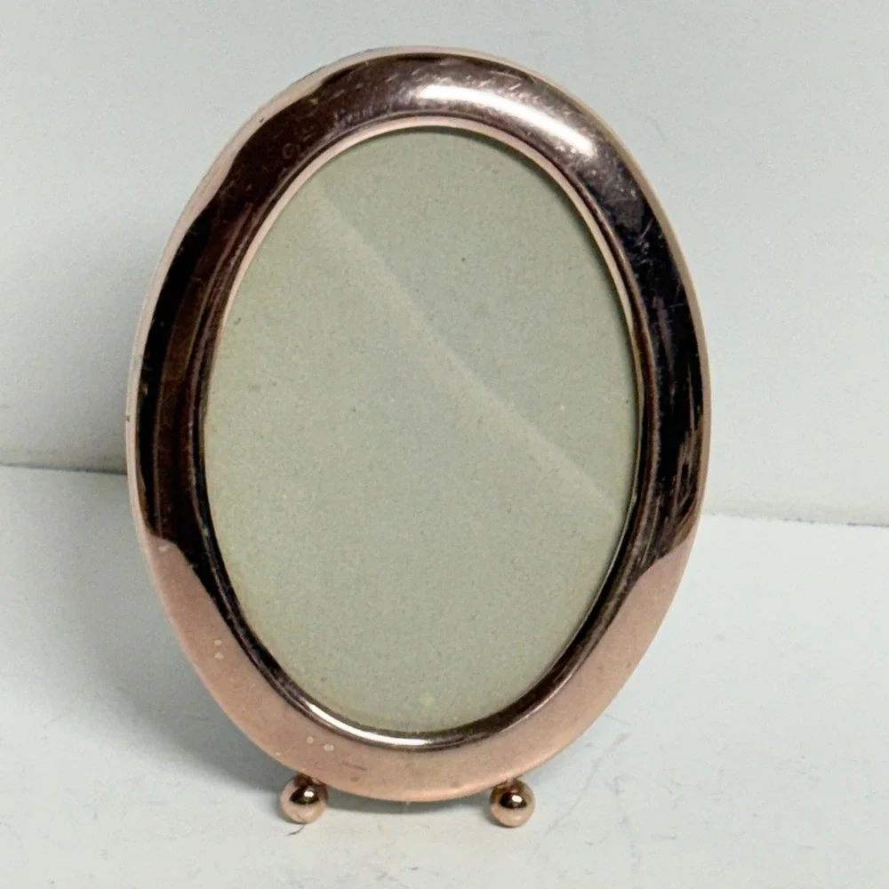 Vtg Towle EP Rose Gold Tone Oval Picture Frame‎ Black Velvet Back 4.5 x 5.5