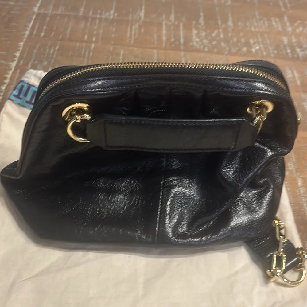 Tory Burch great black