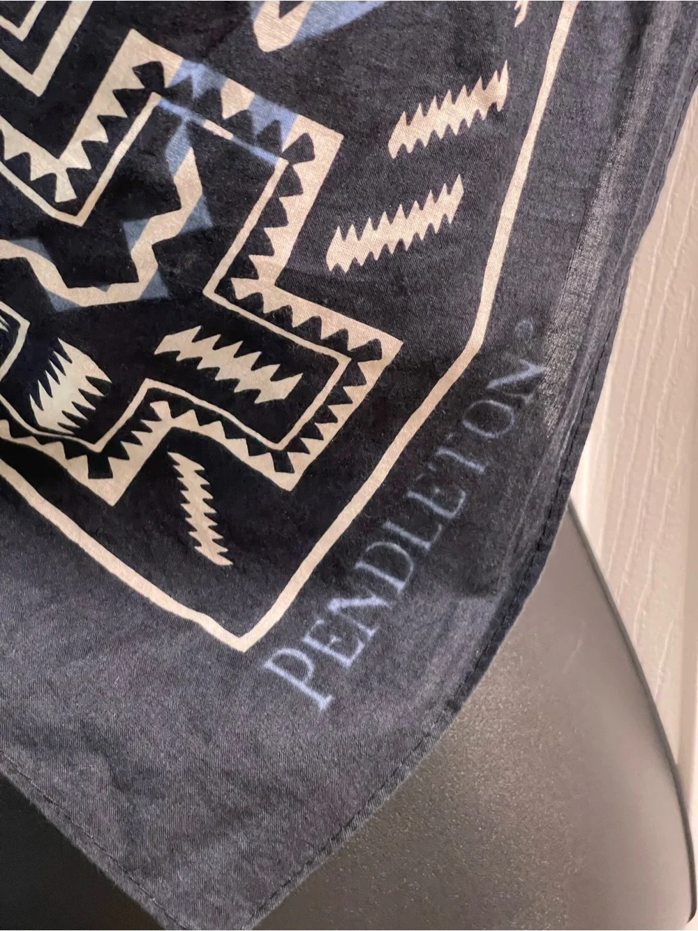 Pendleton lightweight scarf