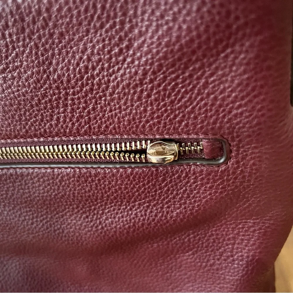 Kate Spade Jackson Zip Top Crossbody Purse Red/Purple Pebbled Leather Wine Bag