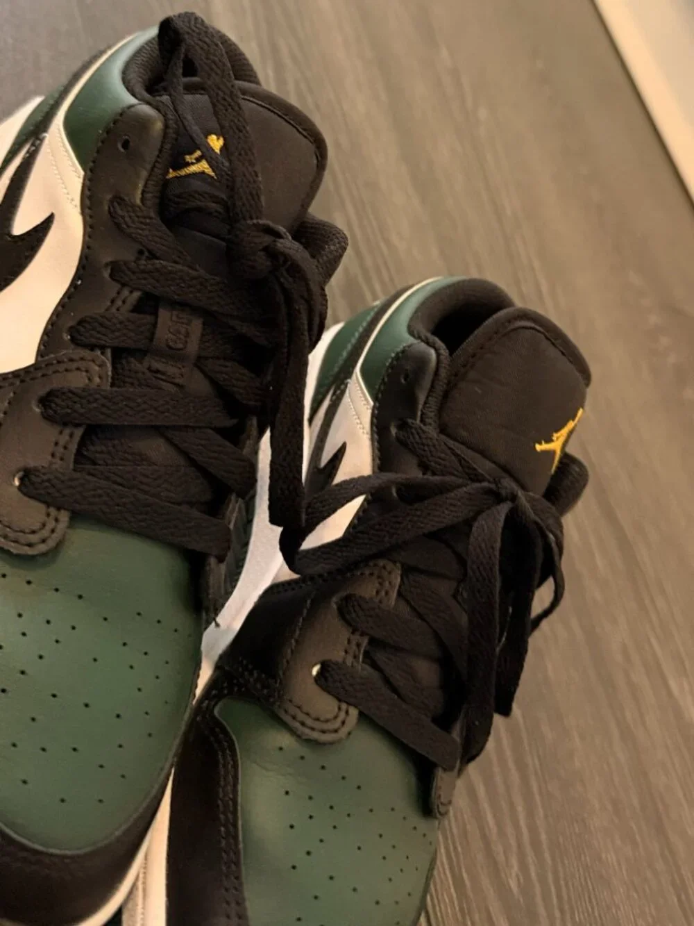 Jordan authentic air
