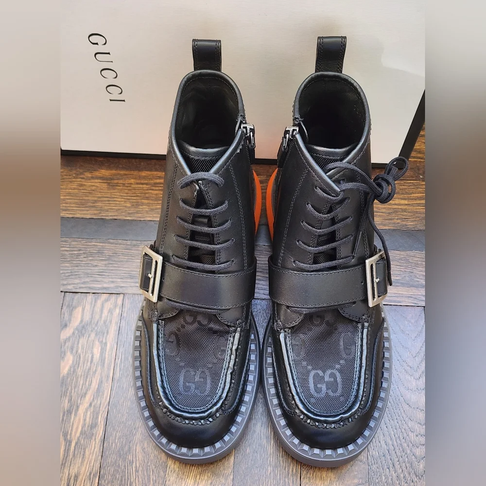 Gucci due retail ltaly