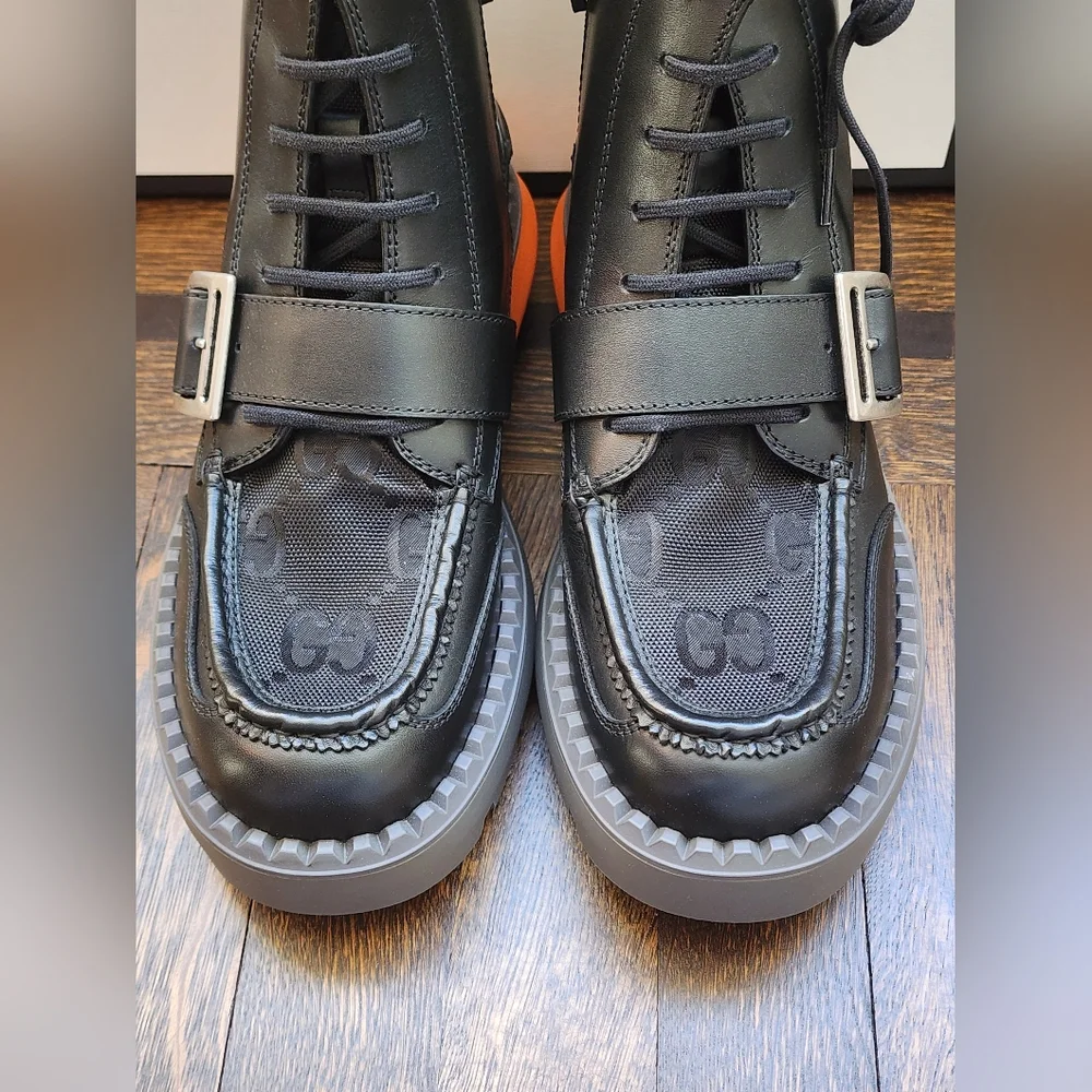 Gucci accents subtle