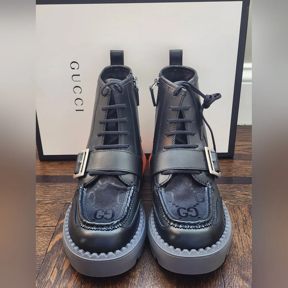Gucci 739867 or 1000