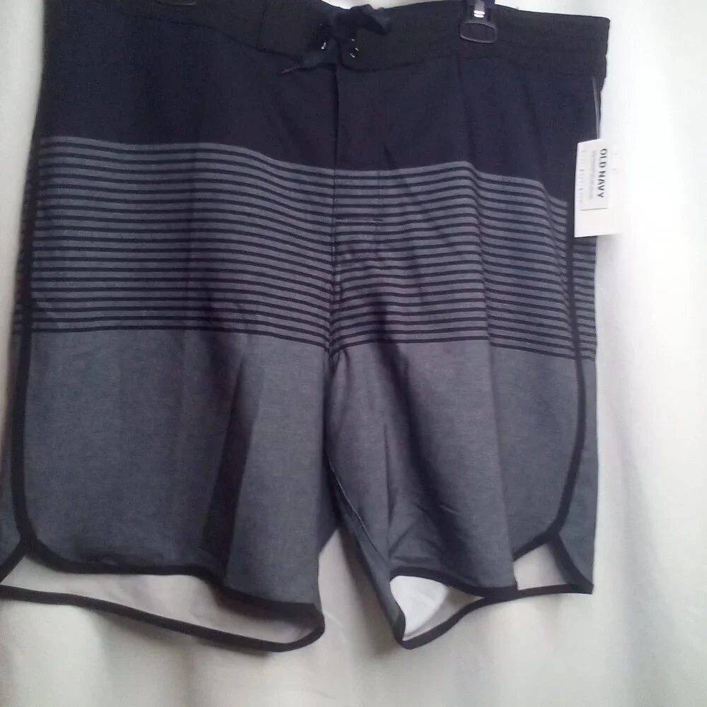 Old Navy Swim Trunks Shorts 40 Men UPF 40 Pocket Black Gray