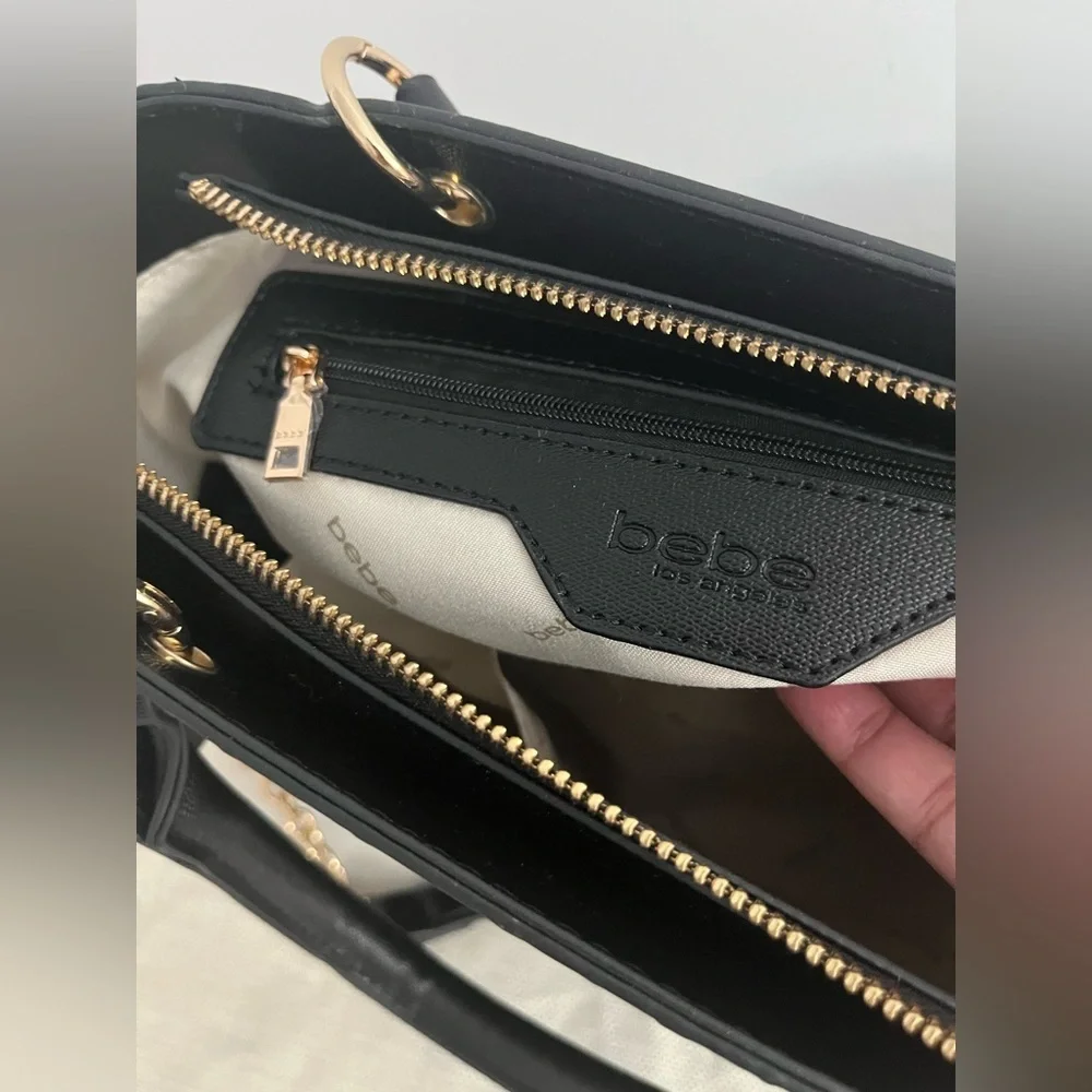 bebe this chic