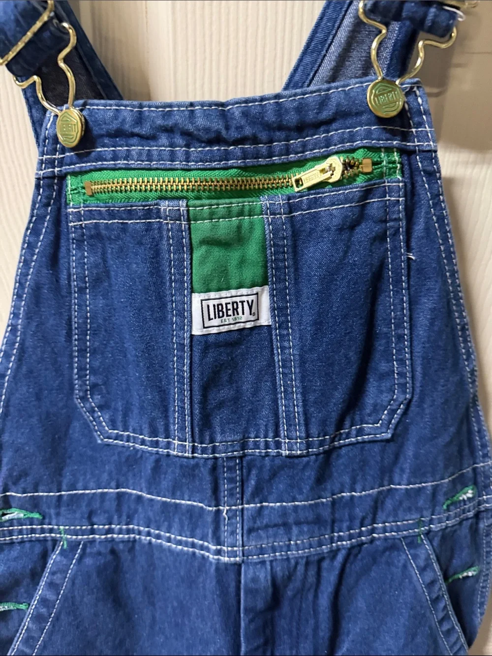 liberty trim shoulder