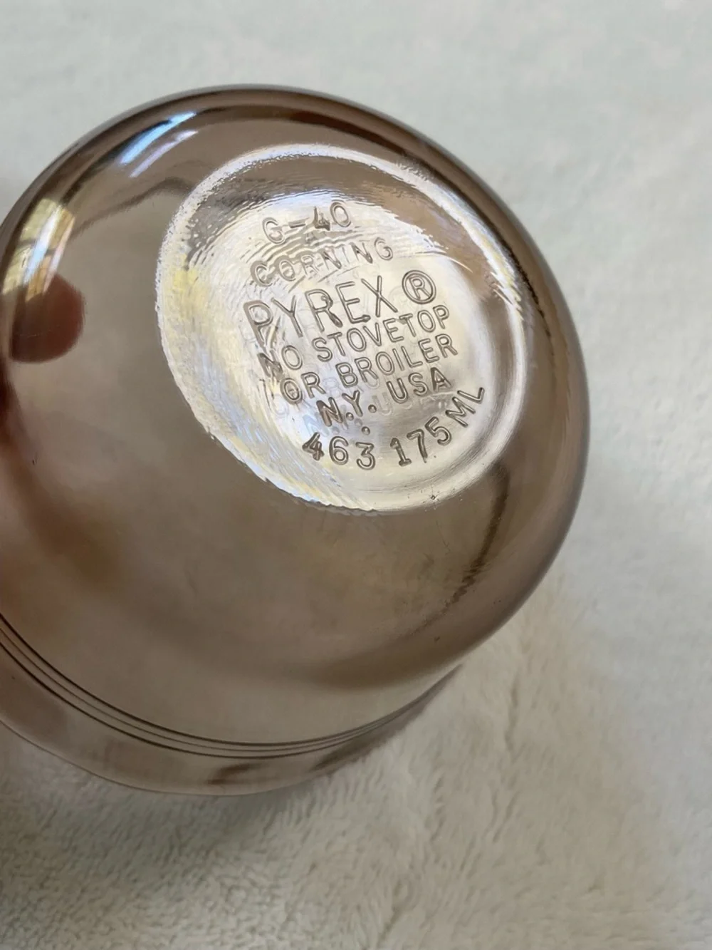 Pyrex vintage custard