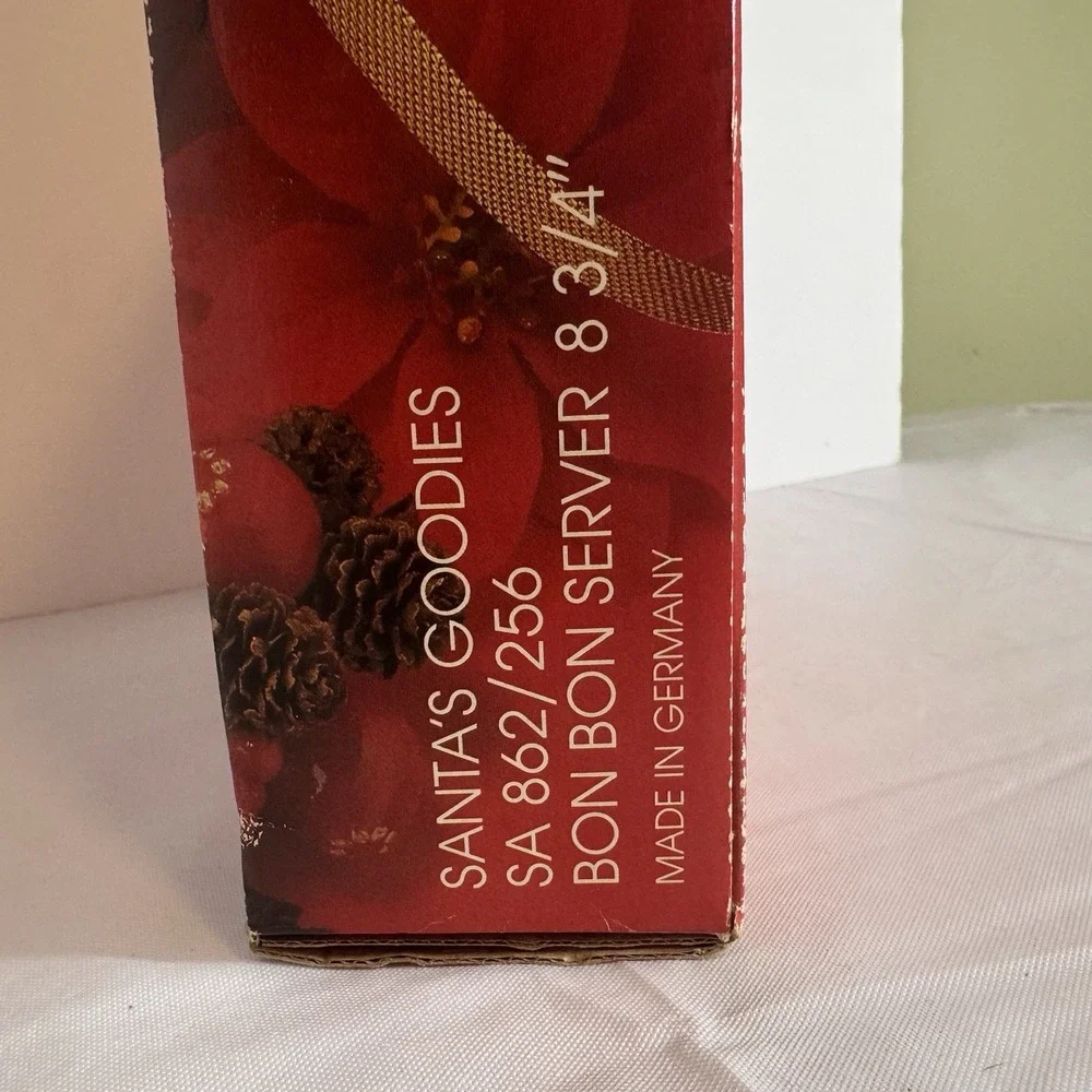 Mikasa santa boot