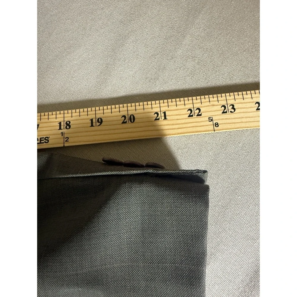 Brooks Brothers up sale