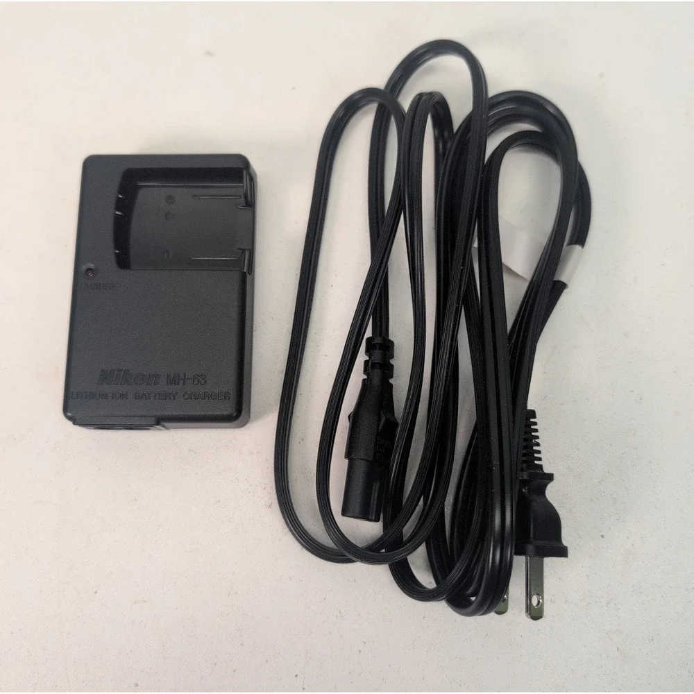 Genuine Nikon MH-63 Charger for EN-EL10 Battery S60 S500 S3000 S5100