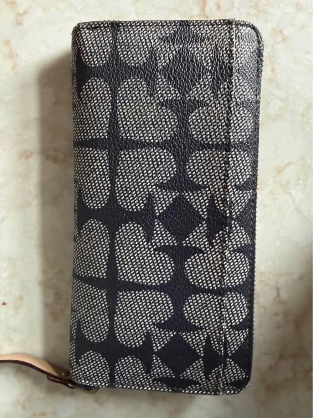 kate spade looks brand