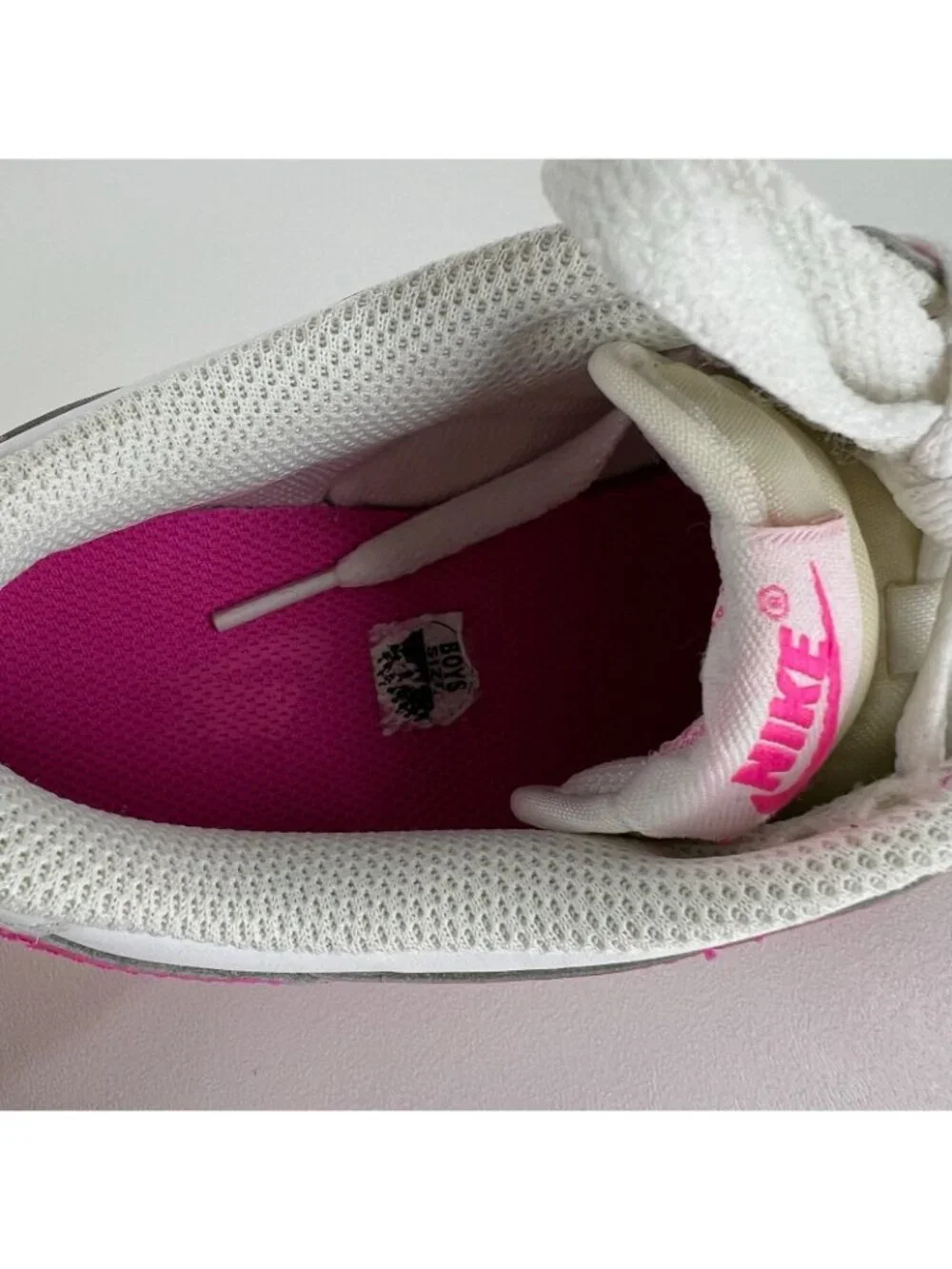Nike Dunk Low Laser Fuchsia Sneaker Big Kids 4Y Leather Lace Up FB9109-102 Pink