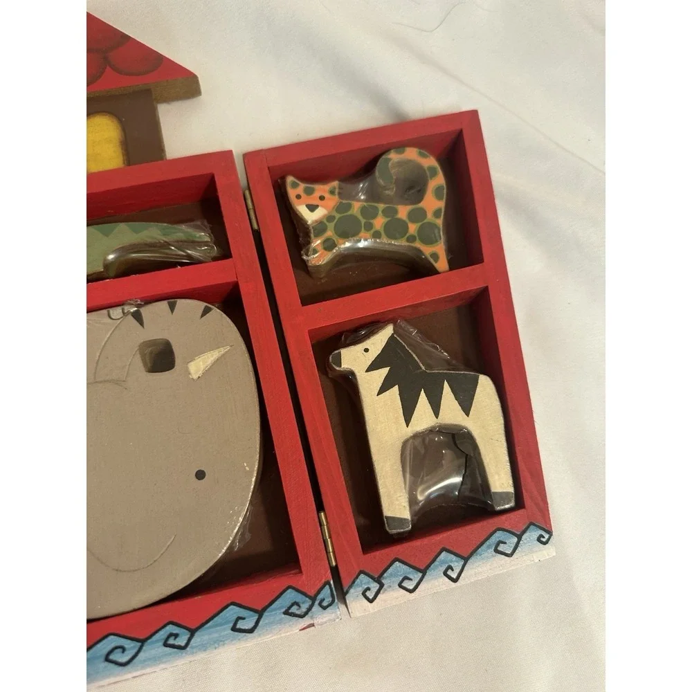 Vintage Wooden Noah's Ark Toy Set Animals Puzzle Box Made in China