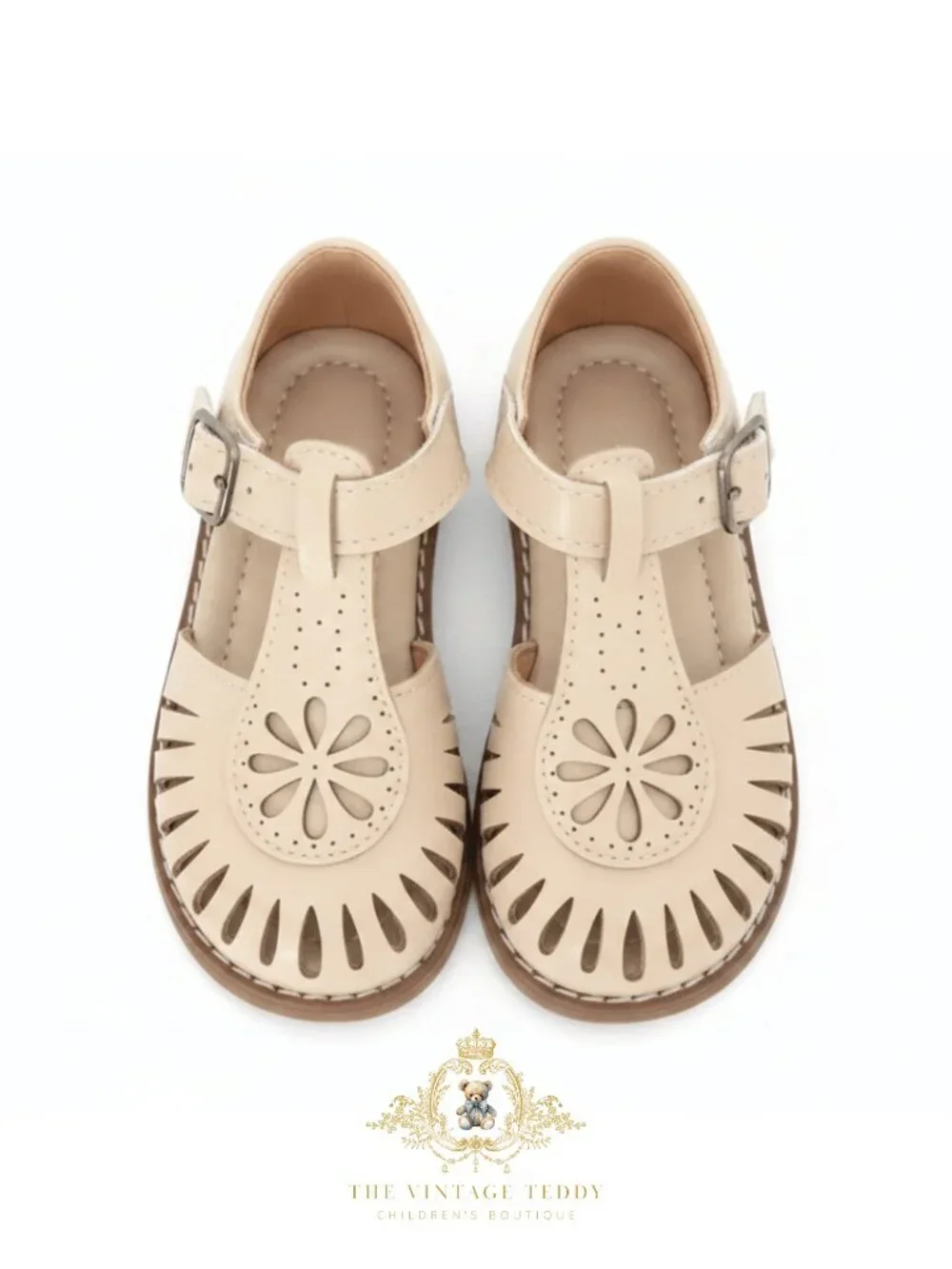 NWT Cute Girls Daisy Cutout T-Strap Sandals Children's Shoes Vanilla Cream 13.5