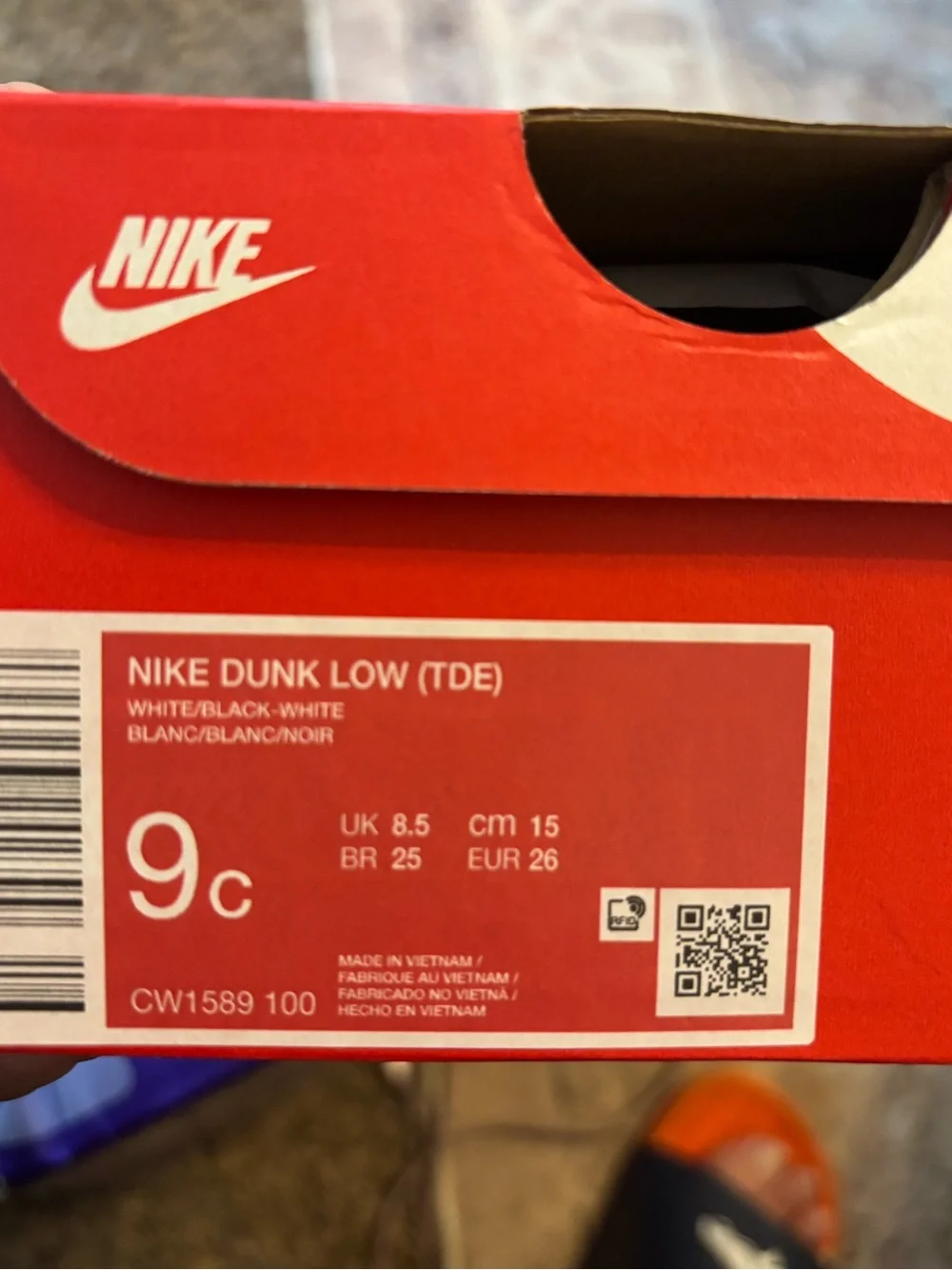 Nike snug stylish fit