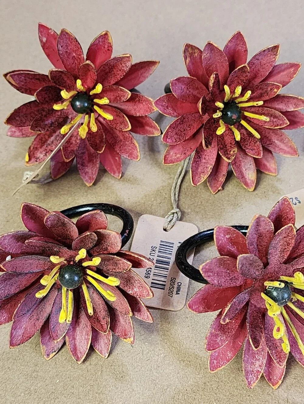 Pier One Flower Napkin Rings (8) Chrysanthemum Red Yellow Black4-nwt 4-used